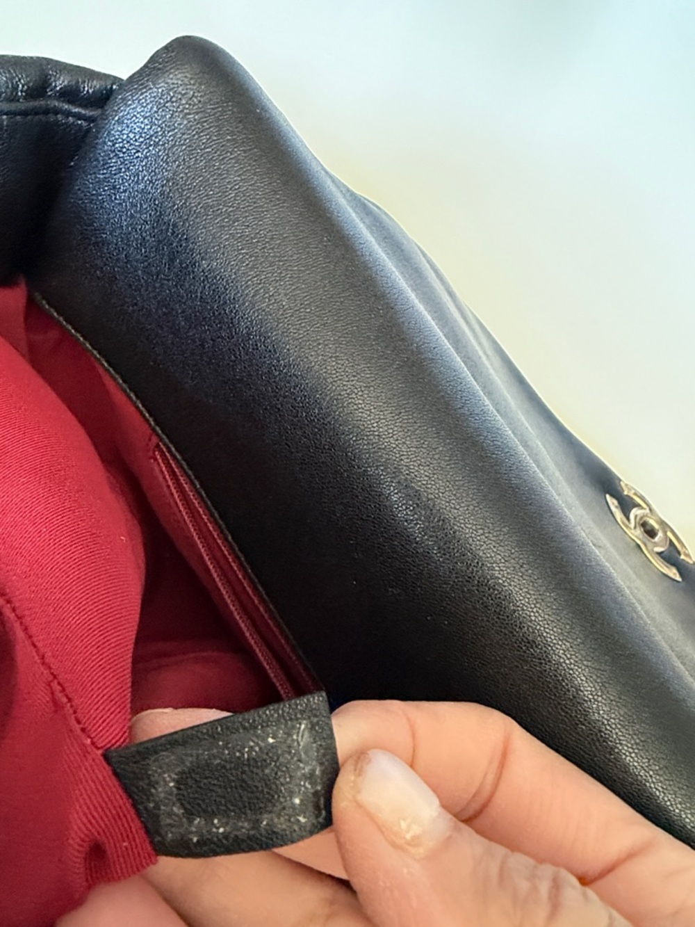 CHANEL 19 Maxi Flap Bag - Picture 14 of 14